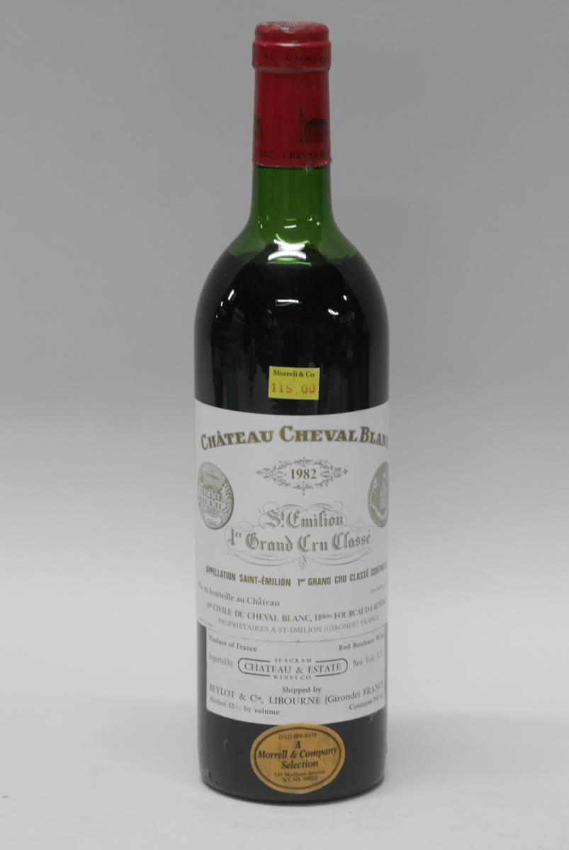222 Chateau Cheval Blanc シャトー・シュヴァル・ブラン 1982 未開封