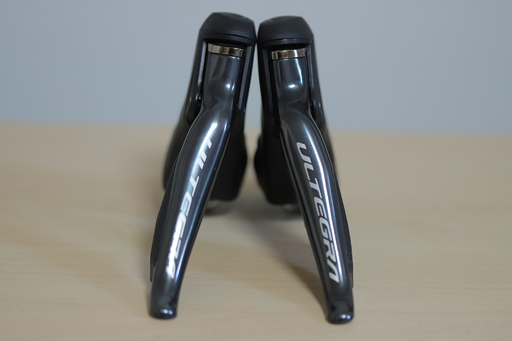 ST-R8070 アルテグラ Di2 油圧 STIレバー 2x11s 左右セット 電動 