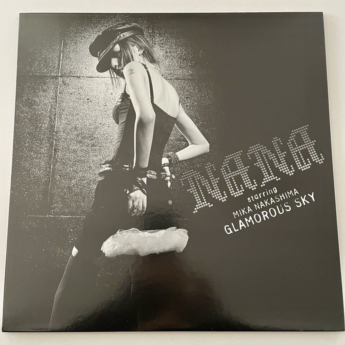 低価，セール 中島美嘉 / NANA starring MIKA NAKASHIMA GLAMOROUS SKY / レコード 矢沢あい HYDE L'Arc en Ciel 広末涼子(中島美嘉)｜売買されたオークション情報、yahooの商品情報をアーカイブ公開 - オークファン な行