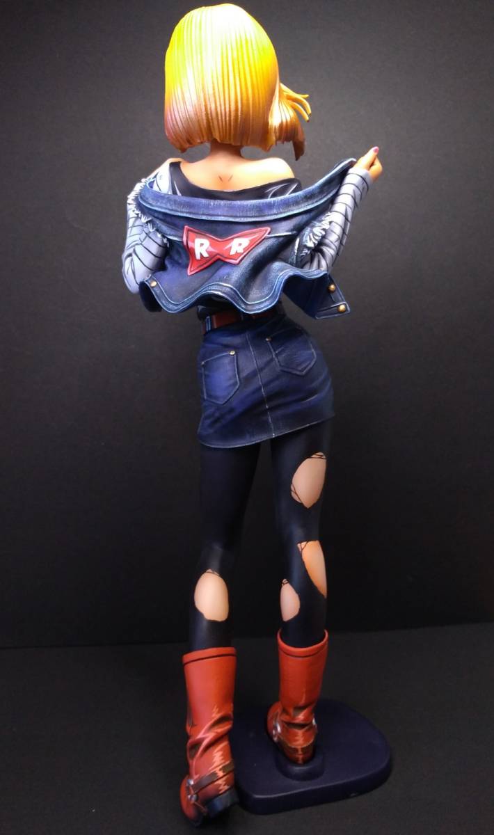 人造人間18号 LAZULI カスタムリペイント 瞳修正 服破れ追加