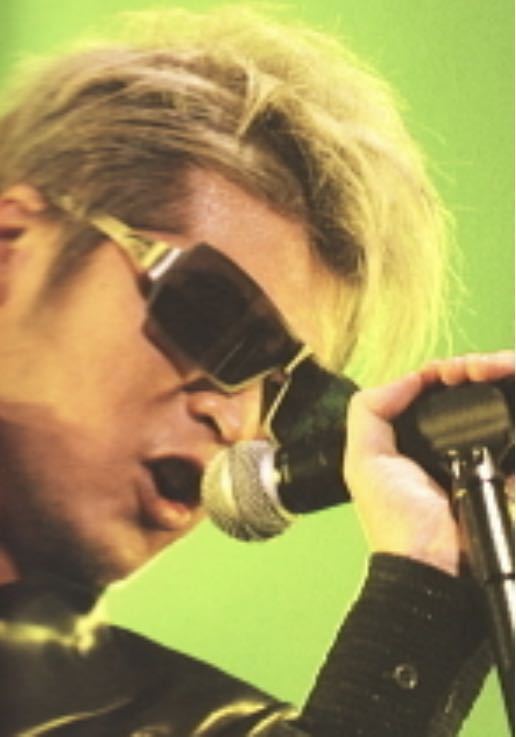 吉川晃司 サングラス - Yahoo!オークション クリスチャンロス 25周年使用 未使用品 お値下げしました！ 未使用 メルカリ サングラス（バッグ・小物・ブランド雑貨）の通販 25周年新品CDデジパック付きダブルエッジソード傷だらけの (ファッション小物) 「吉川晃司」サングラス の fantasia