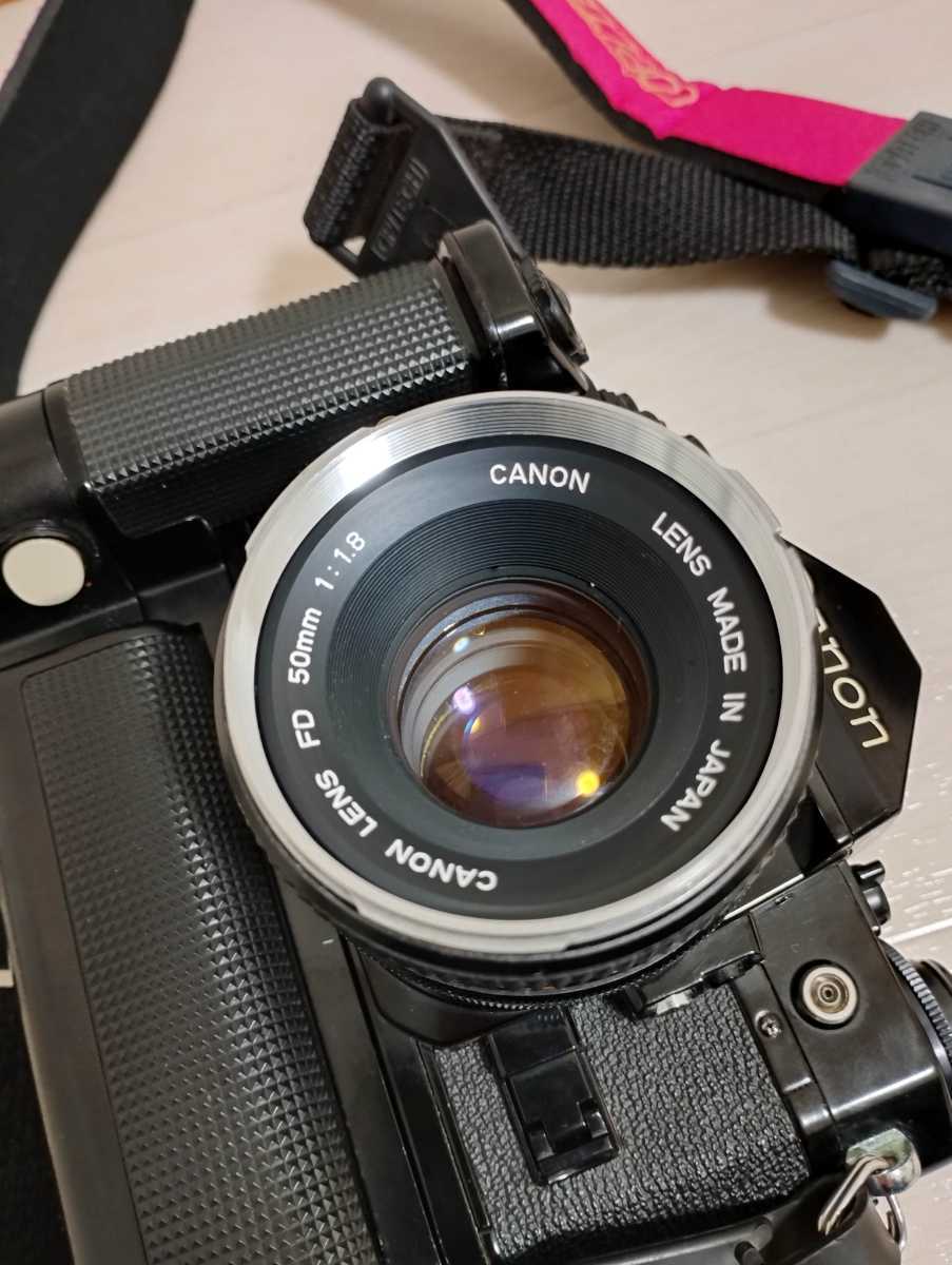 キャノン AE-1 本体・レンズ・フラッシュ他備品セット 説明書付(ジャンク扱) 遺品整理】Canon A-1 レンズ付き シャッター切れました 速度変化有り
