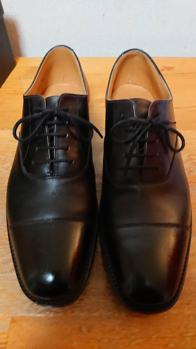 グレンソン WINDRUSH ストレートチップレザーシューズ GRENSON 黒 8 箱