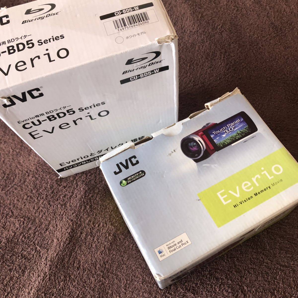 Everio ビデオカメラ JVC JVC Everio ビデオカメラ 32GBメモリー内蔵