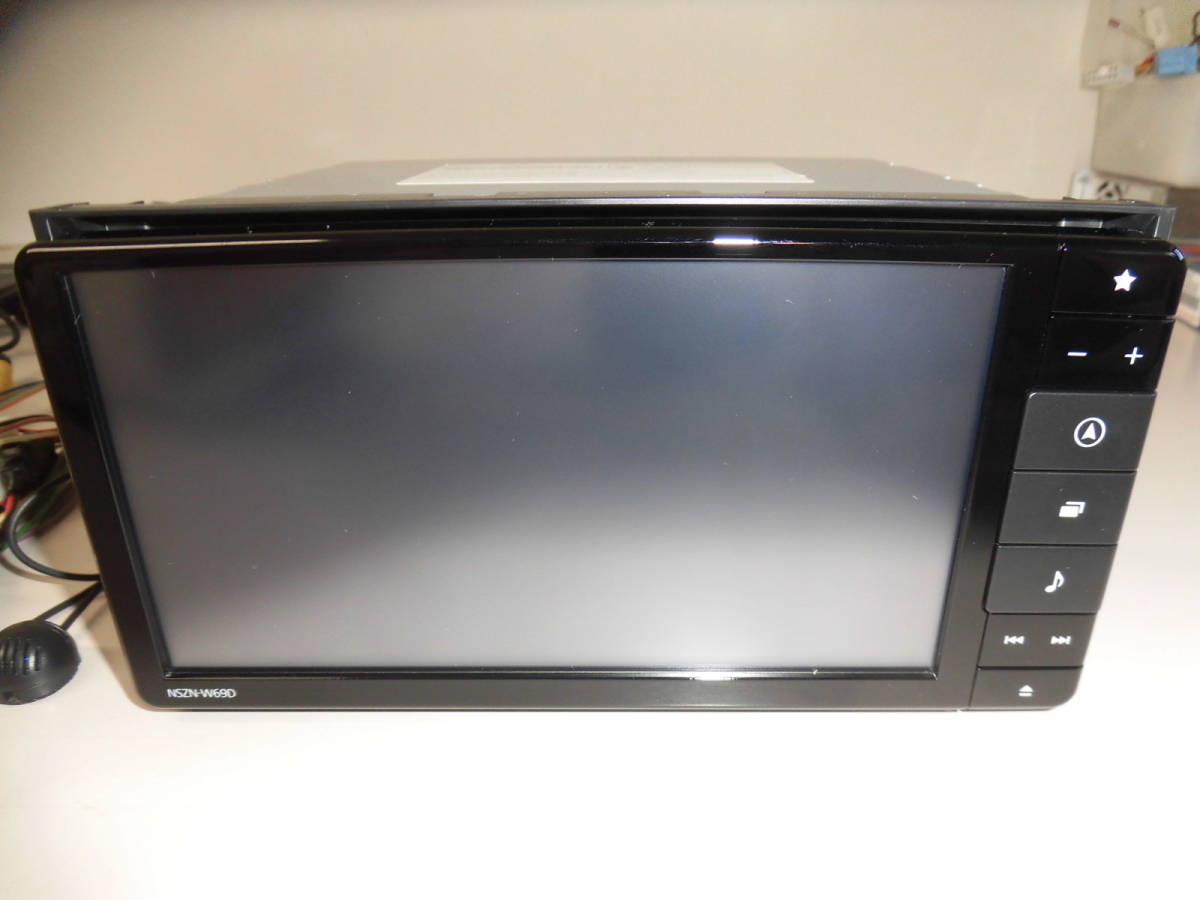 N2230 ダイハツ【DAIHATSU】純正 SDナビ NSZN-W69D (08545-K9122) 中古 