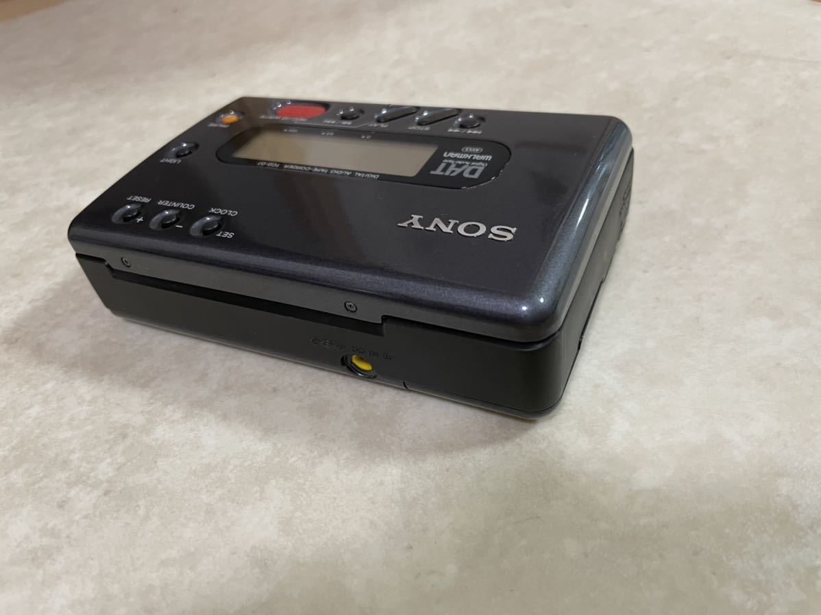 SONYソニー DAT WALKMAN TCD-D7 現状品ジャンク TCD-D7 SONY DAT 本体
