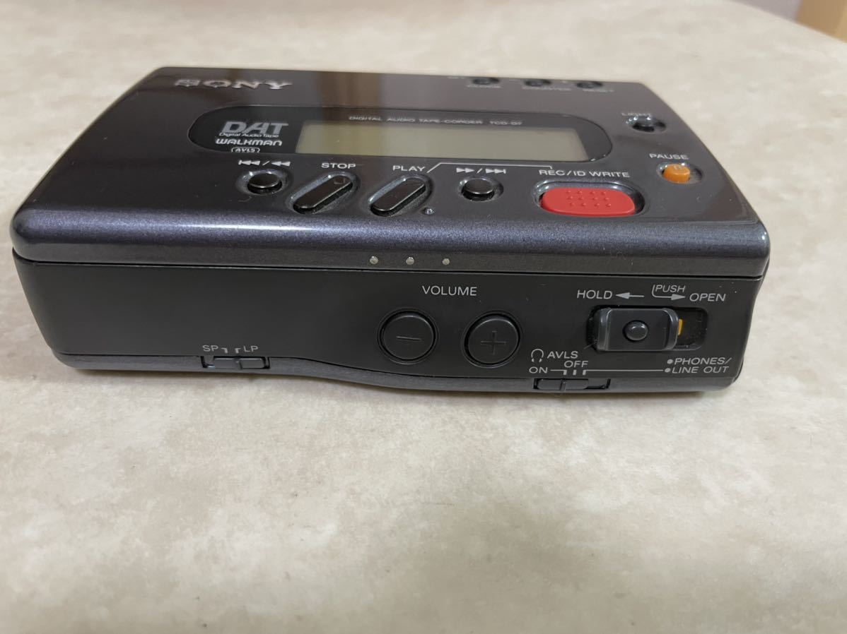 SONYソニー DAT WALKMAN TCD-D7 現状品ジャンク TCD-D7 SONY DAT 本体