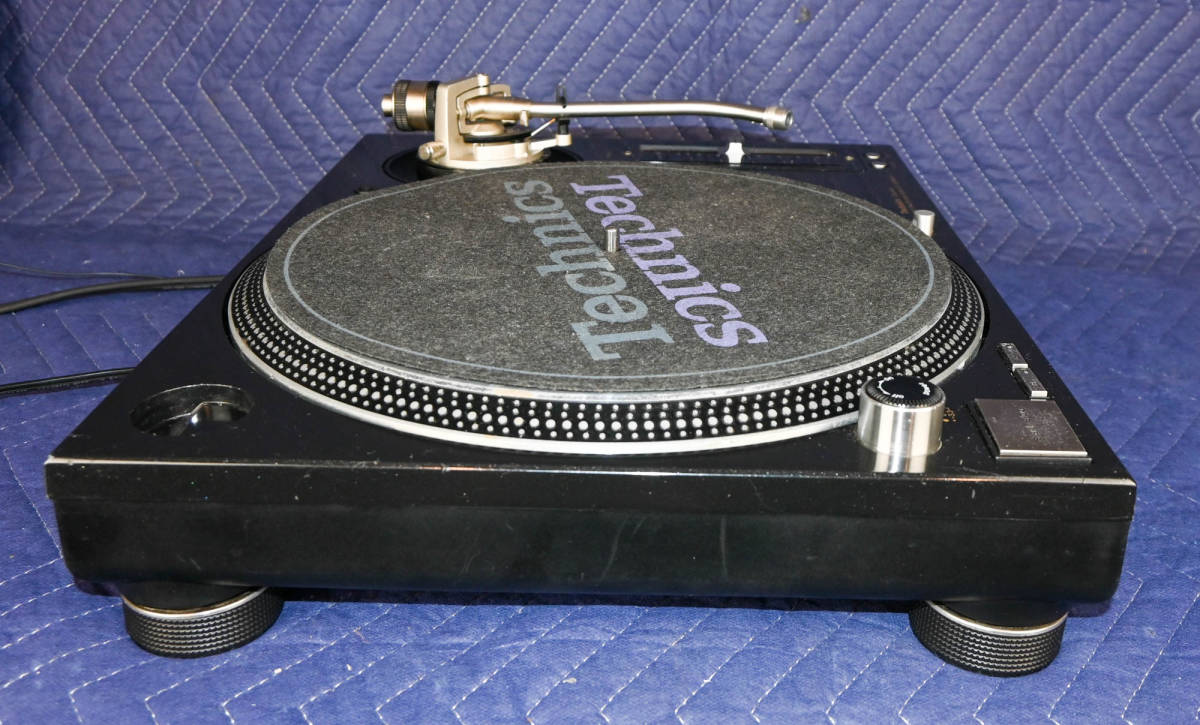 V097 Technics / テクニクス SL-1200MK5G (ブラック) 動作品 1
