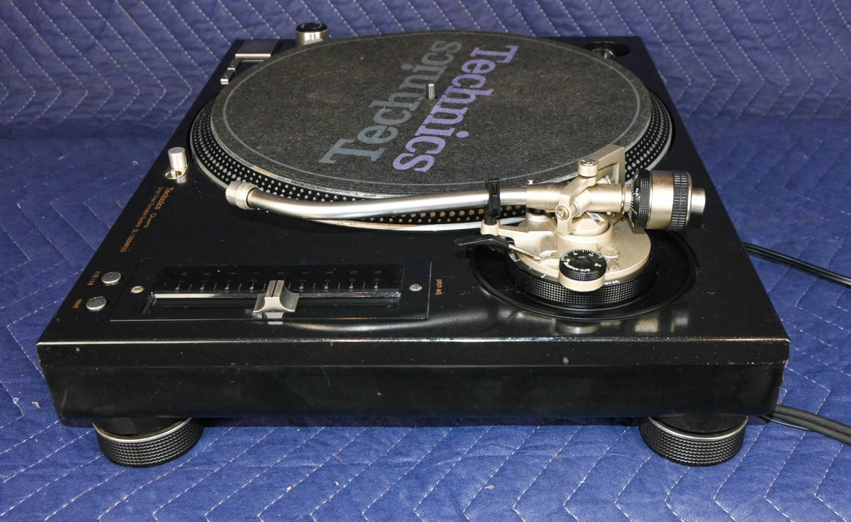 V097 Technics / テクニクス SL-1200MK5G (ブラック) 動作品 1