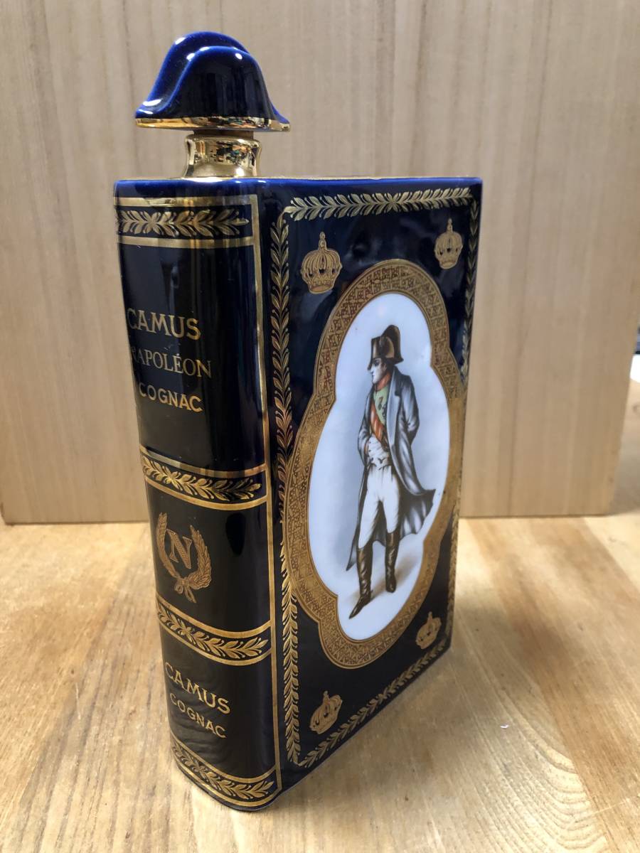 空瓶】カミュ ナポレオン コニャック 青 CAMUS NAPOLEON COGNAC blue