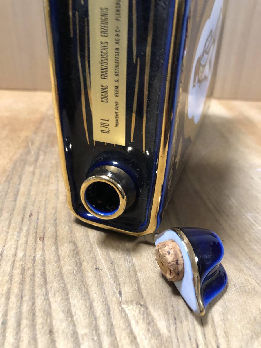 空瓶】カミュ ナポレオン コニャック 青 CAMUS NAPOLEON COGNAC blue 空瓶】カミュ ナポレオン コニャック 青 CAMUS NAPOLEON COGNAC blue