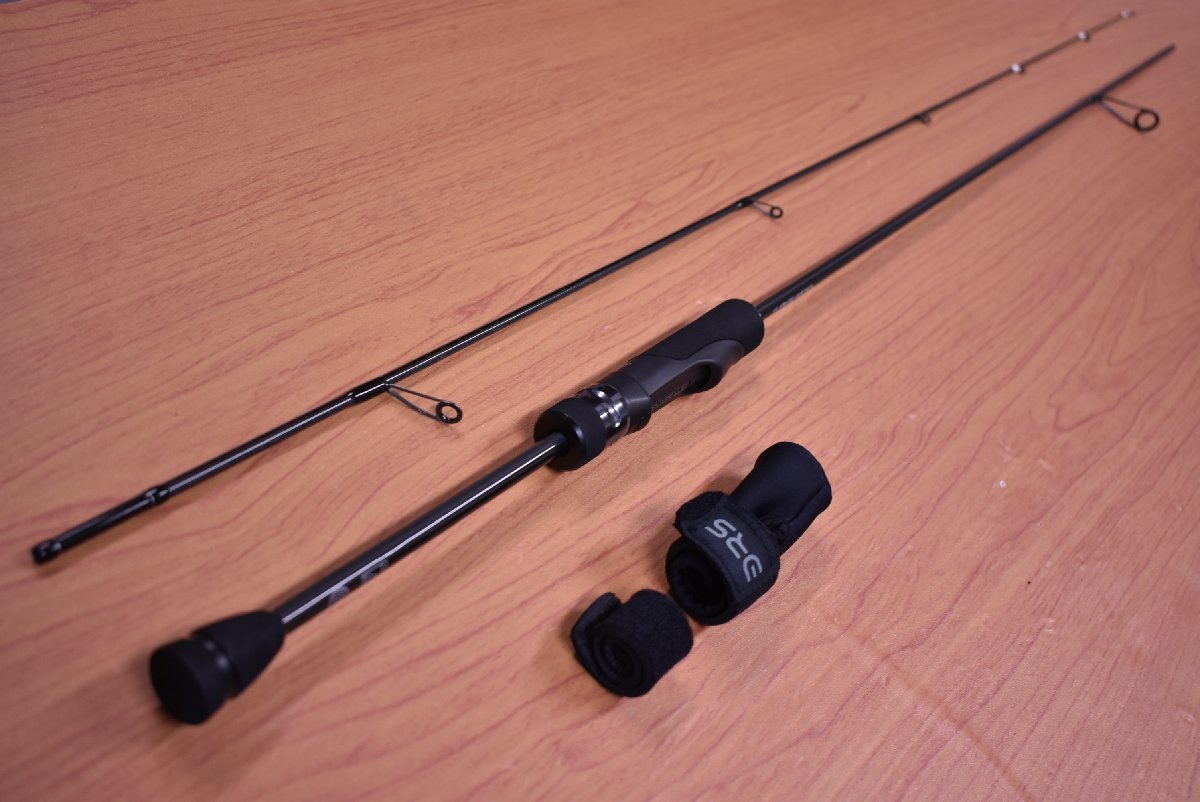 程度良好美品☆】ジャッカル BRS BRS-S64UL-LG JACKALL BAY RIVER SURF