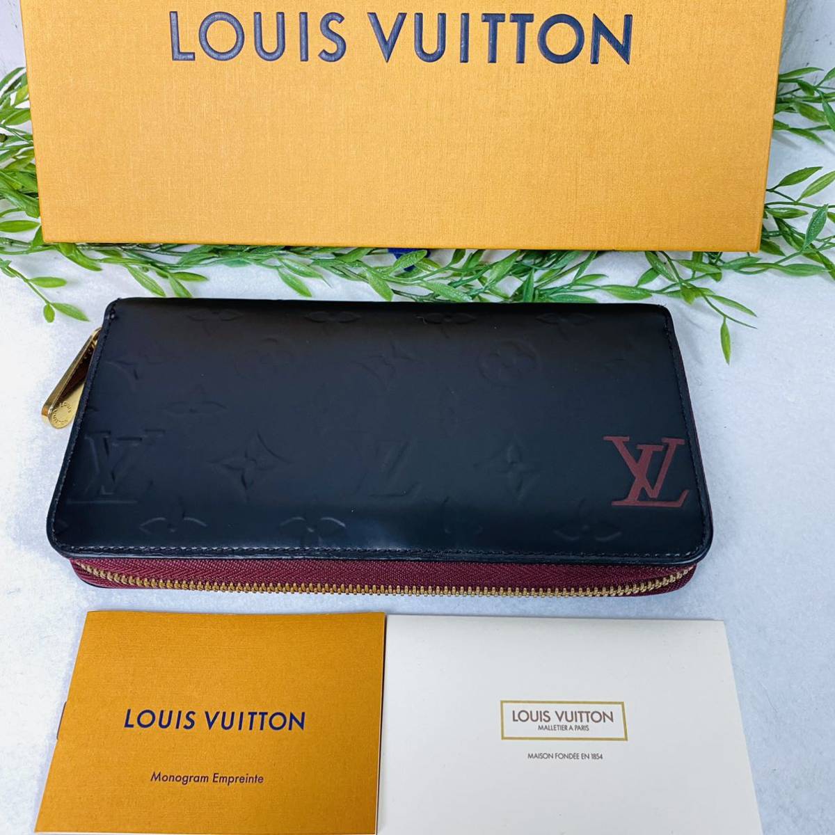 【極美品】1円 LOUISVUITTON ブラック×ボルドー ジッピーウォレット 男女 ヴェルニ ラウンドファスナー長財布ルイヴィトン 黒 4K34 ルイヴィトン LOUIS VUITTON 美品ルイヴィトン FE4526 □美品□