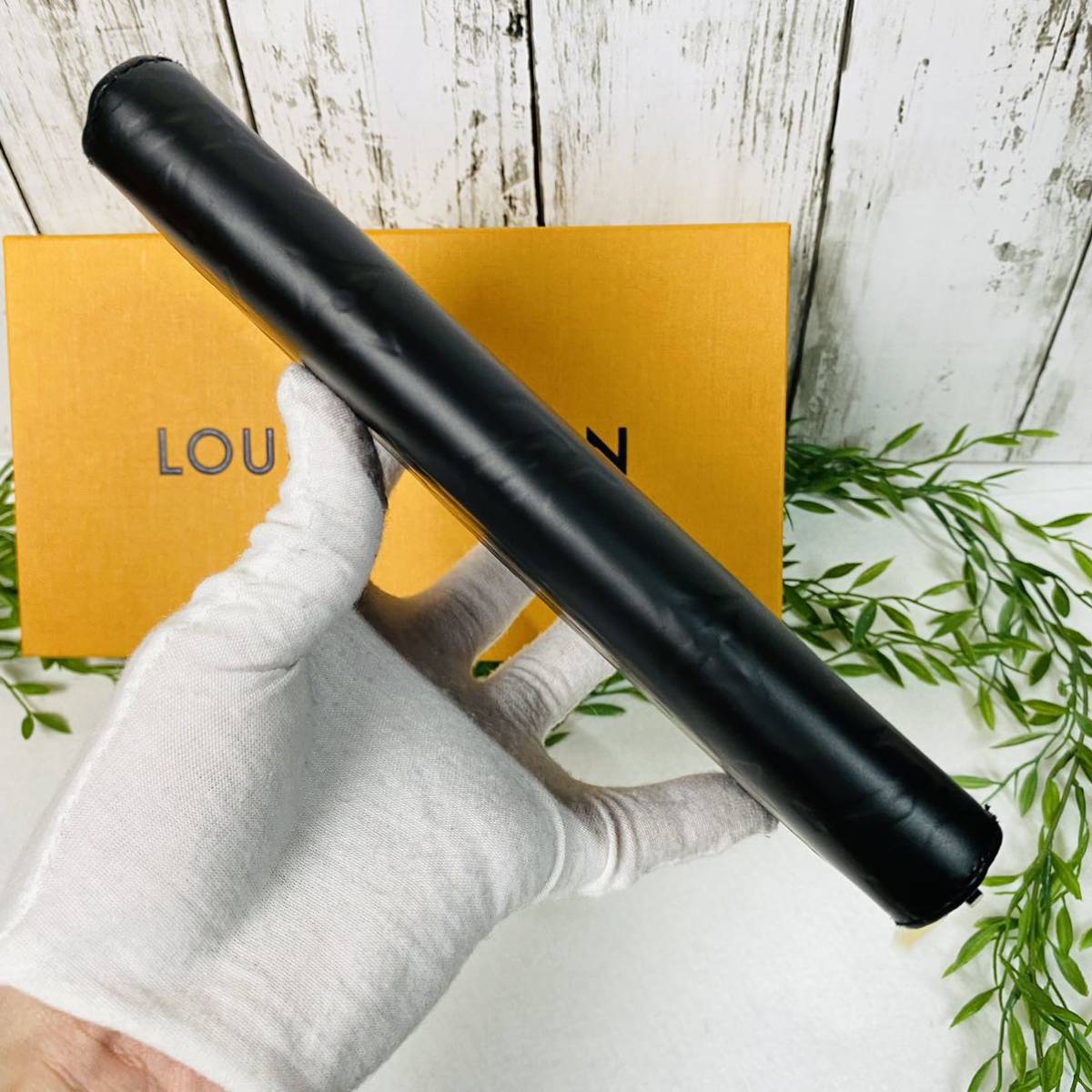 【極美品】1円 LOUISVUITTON ブラック×ボルドー ジッピーウォレット 男女 ヴェルニ ラウンドファスナー長財布ルイヴィトン 黒 4K34 ルイヴィトン LOUIS VUITTON 美品ルイヴィトン FE4526 □美品□
