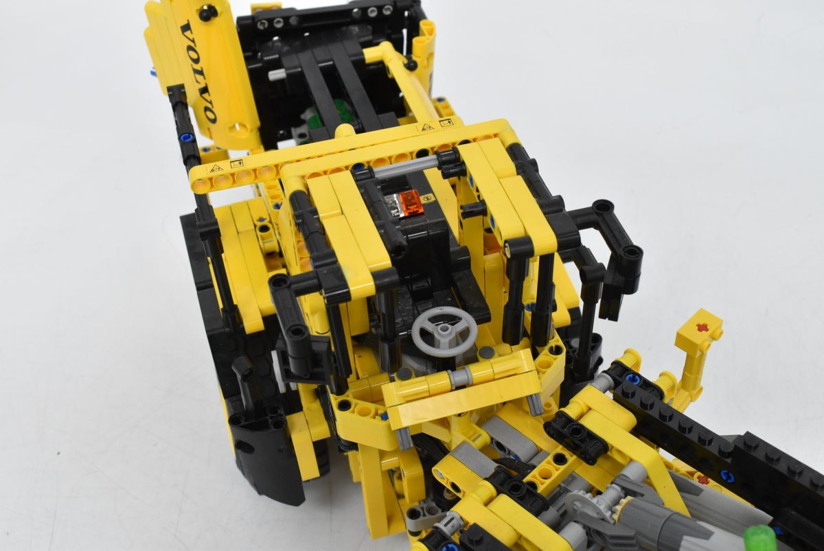 333P 1201M8)LEGO レゴ テクニック シリーズ 42030 ホイールローダー 