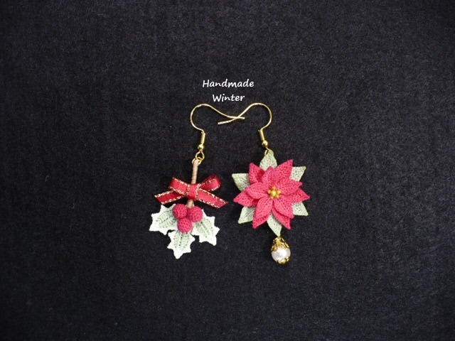 Handmade ◇ ヒイラギとポインセチアの冬ピアス ◇ 80番レース編み