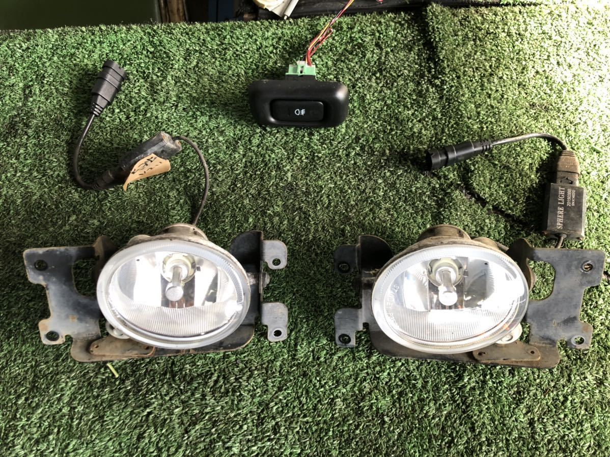 バモス ホビオ フォグランプ 左右セット スイッチ付 LEDバルブ 点灯 