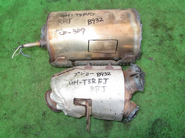 定番，格安 プジョー 307 GH-T5RFJ RFJ 純正触媒 刻印 K331 G6744 コンバーターCatalyzer パラジウム 素材用 棚落ち無し B932(マフラー)｜売買されたオークション情報、yahooの商品情報をアーカイブ公開 - オークファ プジョー用