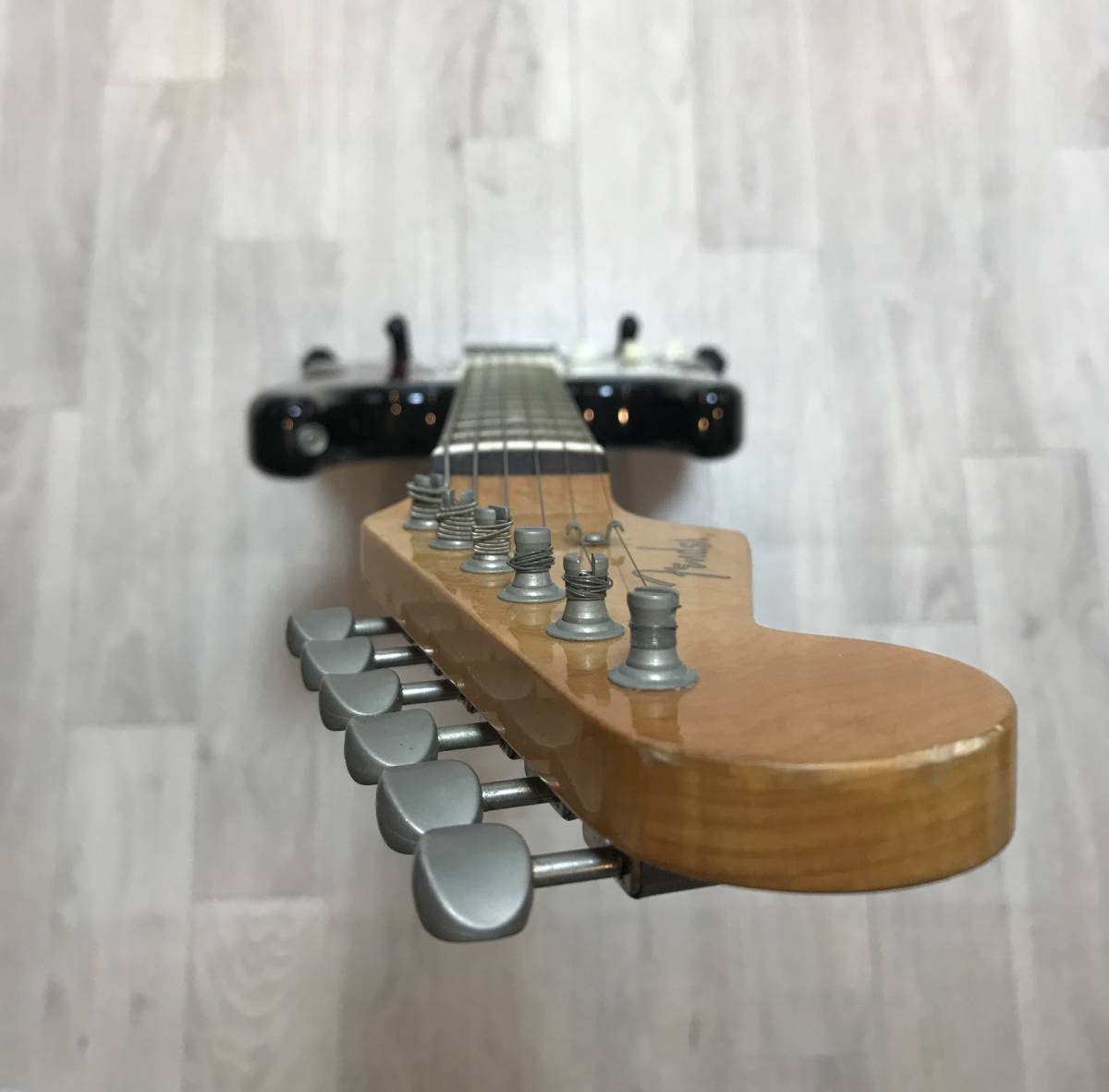 レフティ【Fender】フェンダー ストラトキャスター Made In Japan