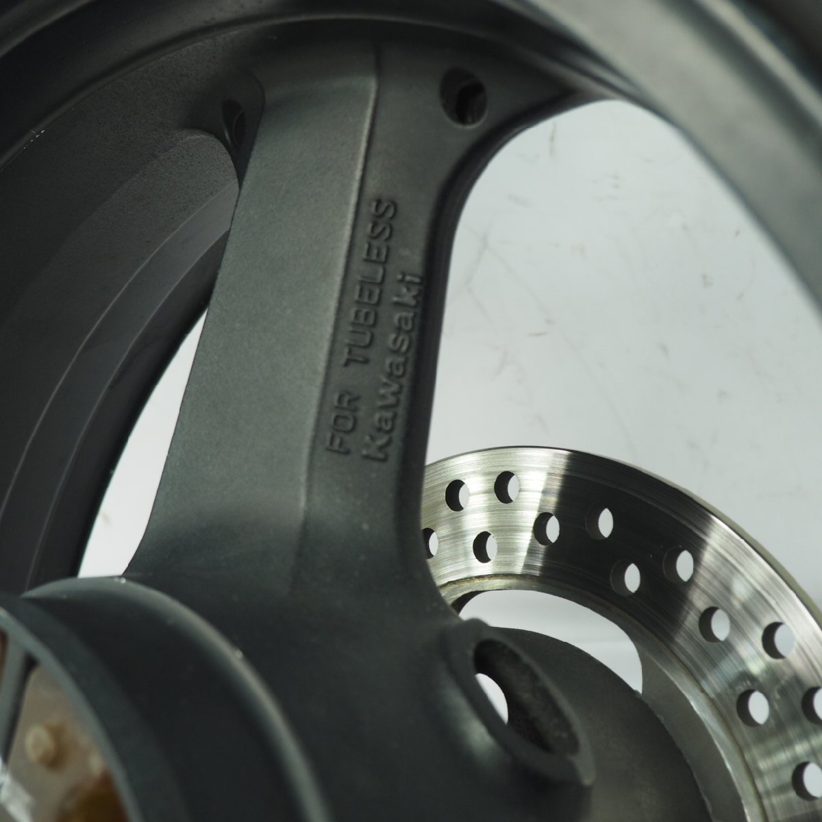 ZX-12R ZXT20A 純正 リアホイール 17×6.00 ZX12R 【公式通販】