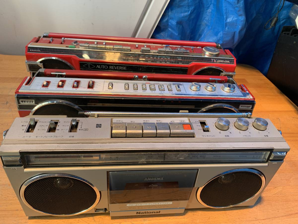SHARP QT7-DX レッド シャープ ラジカセ ジャンク 中古現状品 ♪昭和