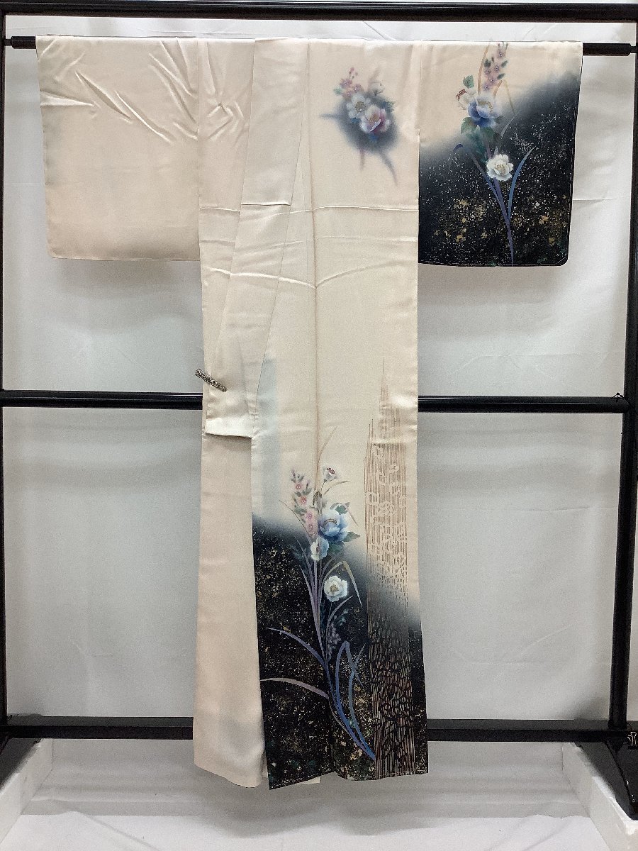 きものcocon★付下げ★正絹/薄ベージュ系/薄ピンク系/パールトーン加工/しつけ糸付き/身丈159.5/裄67【12-10-3K-0071-n】 レンタル 着物「薄香色 反物 薄ベージュ 角通し 行儀、南天