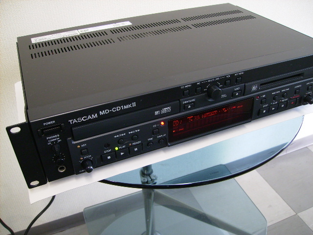 TASCAM 業務用CDプレ－ヤ-/MＤレコ－ダ- 　MD-CD1MKⅡ TASCAM MD-CD1MKⅡ タスカム CDプレーヤー&frasl;MDレコーダー MD-CD1MKIII 業務用CD&frasl;MDコンビネーションデッキ