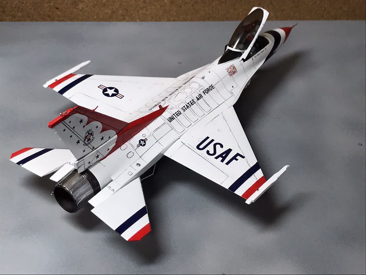 ☆1/72 F-16 サンダーバーズ F-16 ファイティングファルコン ハセガワ