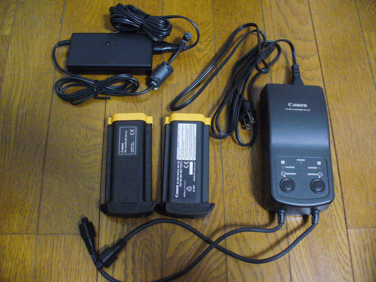 ストック品　Canon EOS-1D 1Ds系用 純正充電器　NC E2　本体と　純正バッテリー　NP E3　1本　DCカプラー DC-E1 専用ACアダプター PA-V16