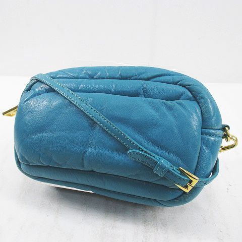 プラダ PRADA ポシェット ショルダーバッグ クロスボディ 斜めがけ ゴールド金具 ターコイズブルー レザー イタリア製 レディース