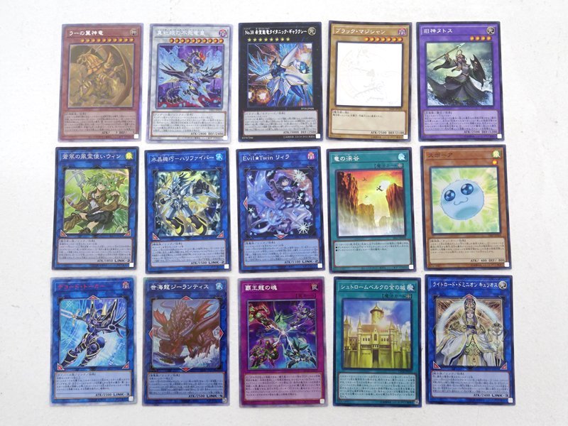 ☆中古☆遊戯王 ラーの翼神竜 ホログラフィック DP24-JP000他 キラ