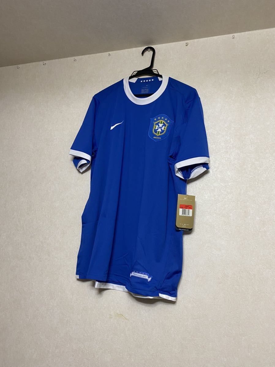 2006　ブラジル代表　タグ付き　未使用品　ホーム　半袖　ユニフォーム　完売品　正規品　ナイキ　ビンテージ　ワールドカップ