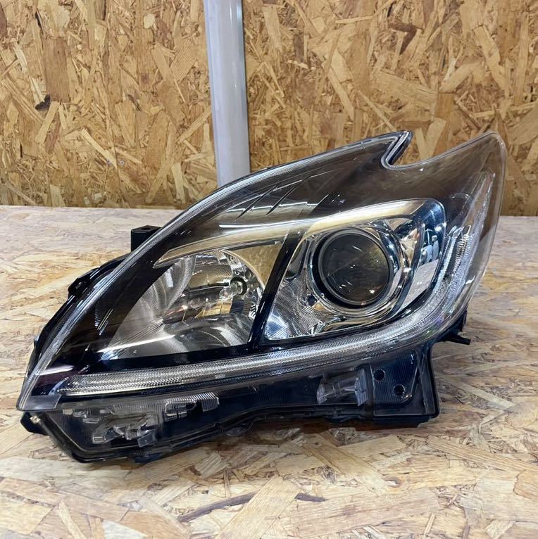 トヨタ プリウス 30 ZVW30 純正 左 HID ヘッドライト 【公式通販】