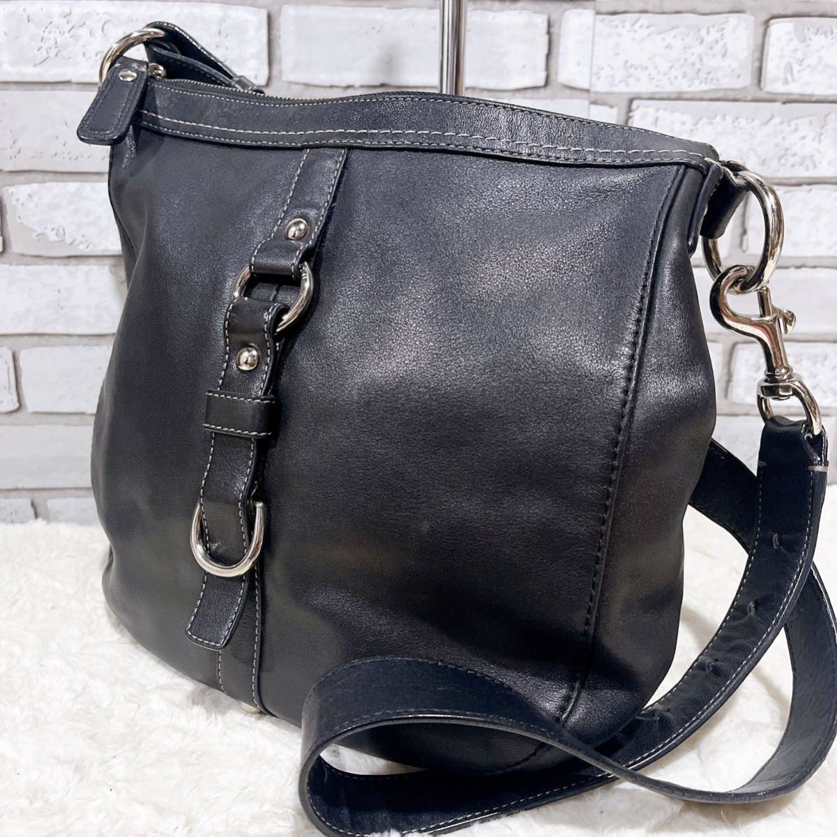 数量限定，送料無料 COACHコーチ レザー ショルダーバッグ ブラック 黒 肩掛け 斜め掛け(その他)｜売買されたオークション情報、yahooの商品情報をアーカイブ公開 - オークファン かばん、バッグ