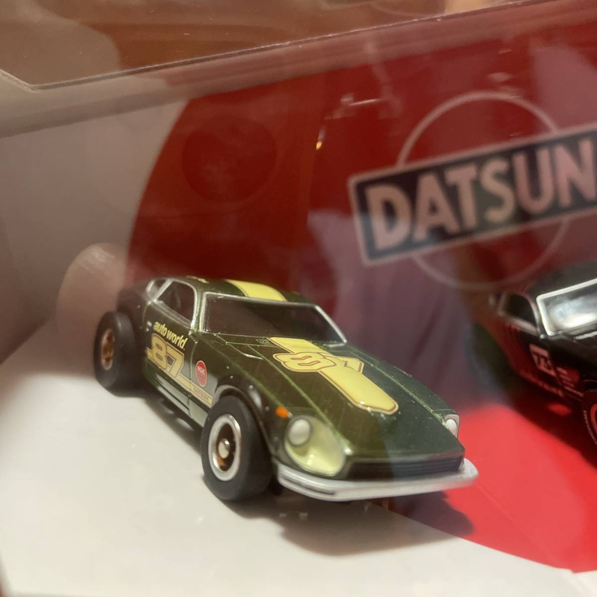 AUTO WORLD X-TRACTION 1973 DATSUN 240Z ☆3-CAR SET☆限定ボックスの