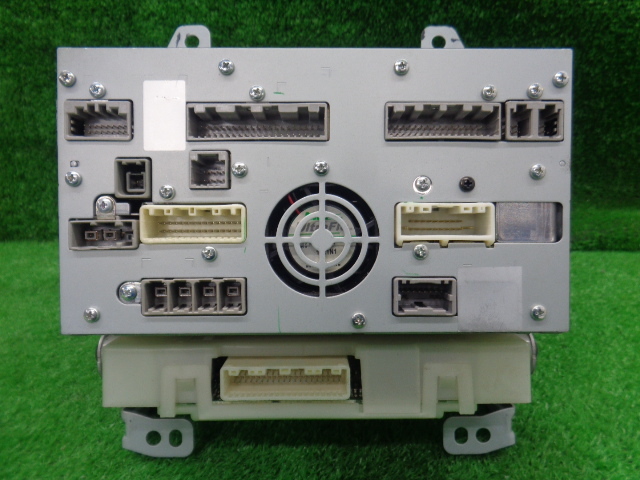 美品!! C26 セレナ 純正 HDD ナビ NA7W-8150JP 28090 1VA0A 地図 2011