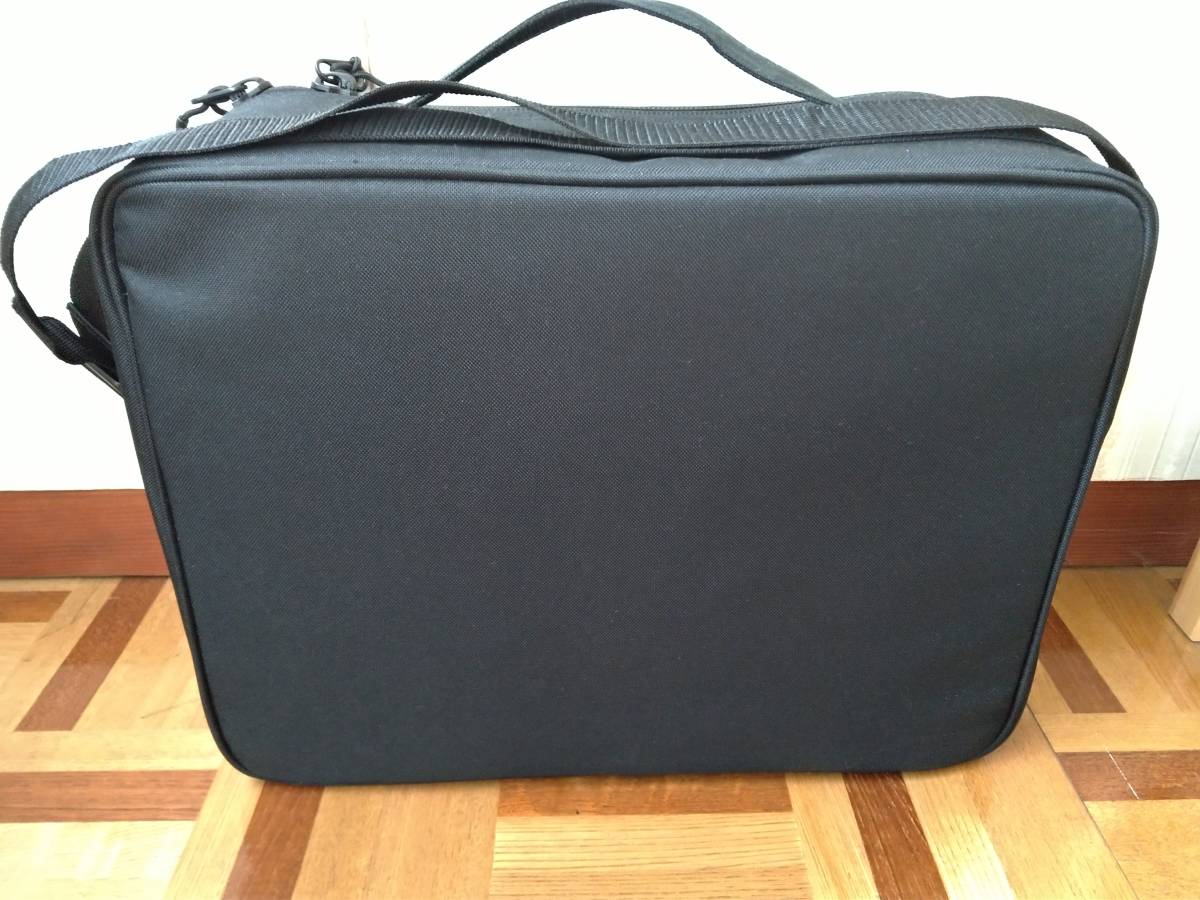 SHIMANO リールポーチ Lサイズ