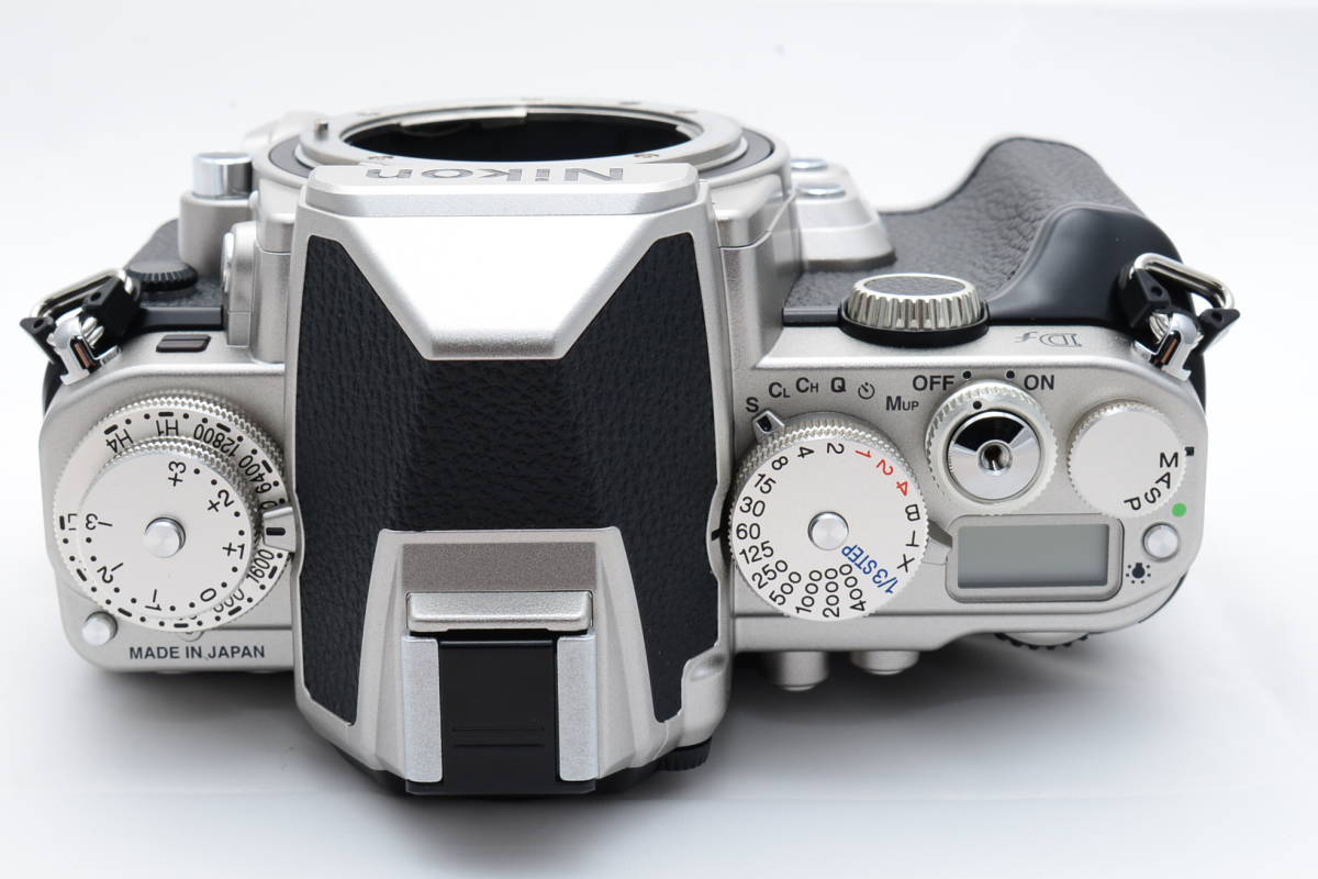 Nikon ニコン ミラーレス一眼カメラ Z5II ボディ『シャッター回数1957 