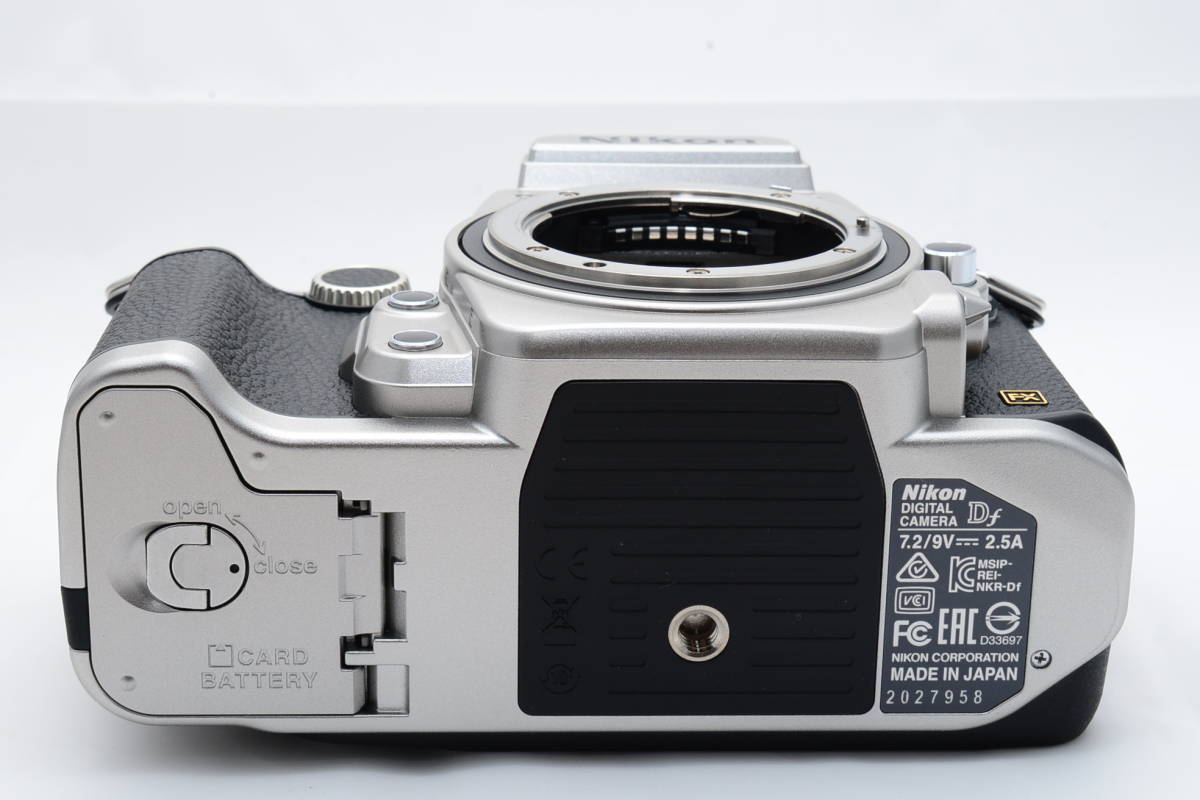 Nikon ニコン ミラーレス一眼カメラ Z5II ボディ『シャッター回数1957 