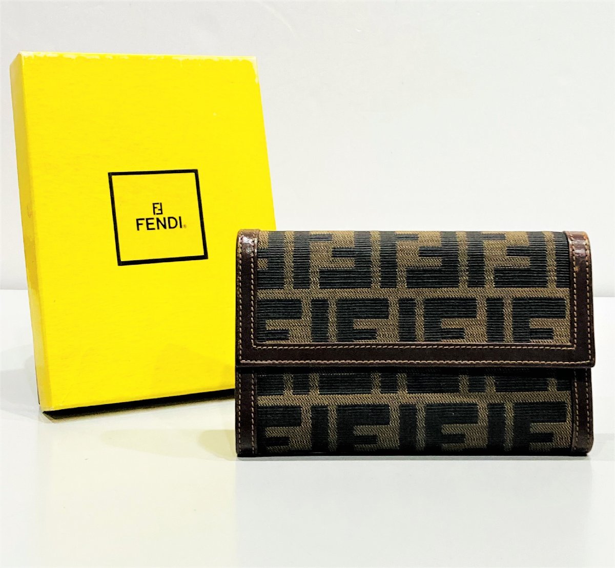 ズッカ柄 フェンディ FENDI fendi 中古の通販 1円 FF 中古・古着通販 