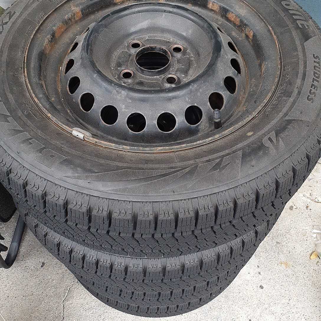  スタッドレス 175/65R14 ブリヂストン製 フィット鉄ホイール付 4本セット(スタッドレスタイヤ)｜売買されたオークション情報、yahooの商品情報をアーカイブ公開 - オークファン 4穴