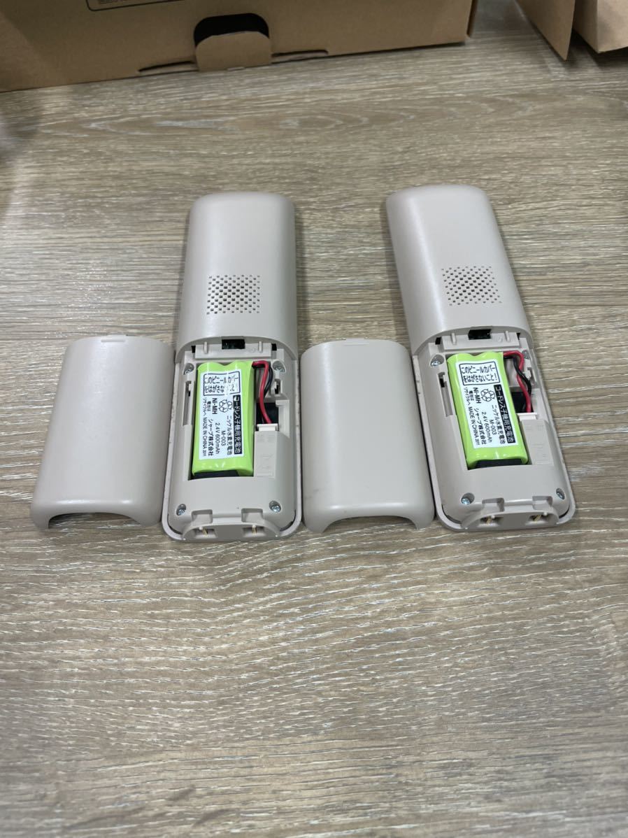 Panasonic パナソニック デジタルコードレス電話機 コードレス電話機 子機2台 子機 パナソニック Panasonic デジタルコードレス電話機 パナソニックVE-GZ62DW-W VE-E10-W デジタルコードレス電話機（充電台付親機