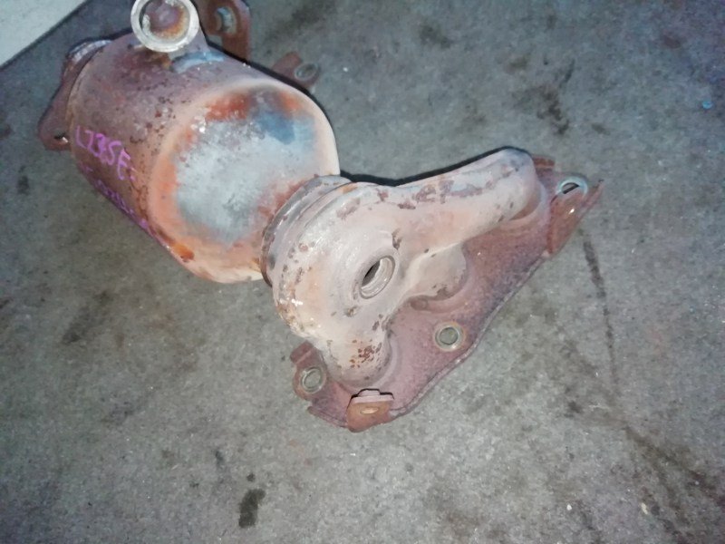 ダイハツ　ミラ　L275S　触媒　KF　※ジャンク　素材