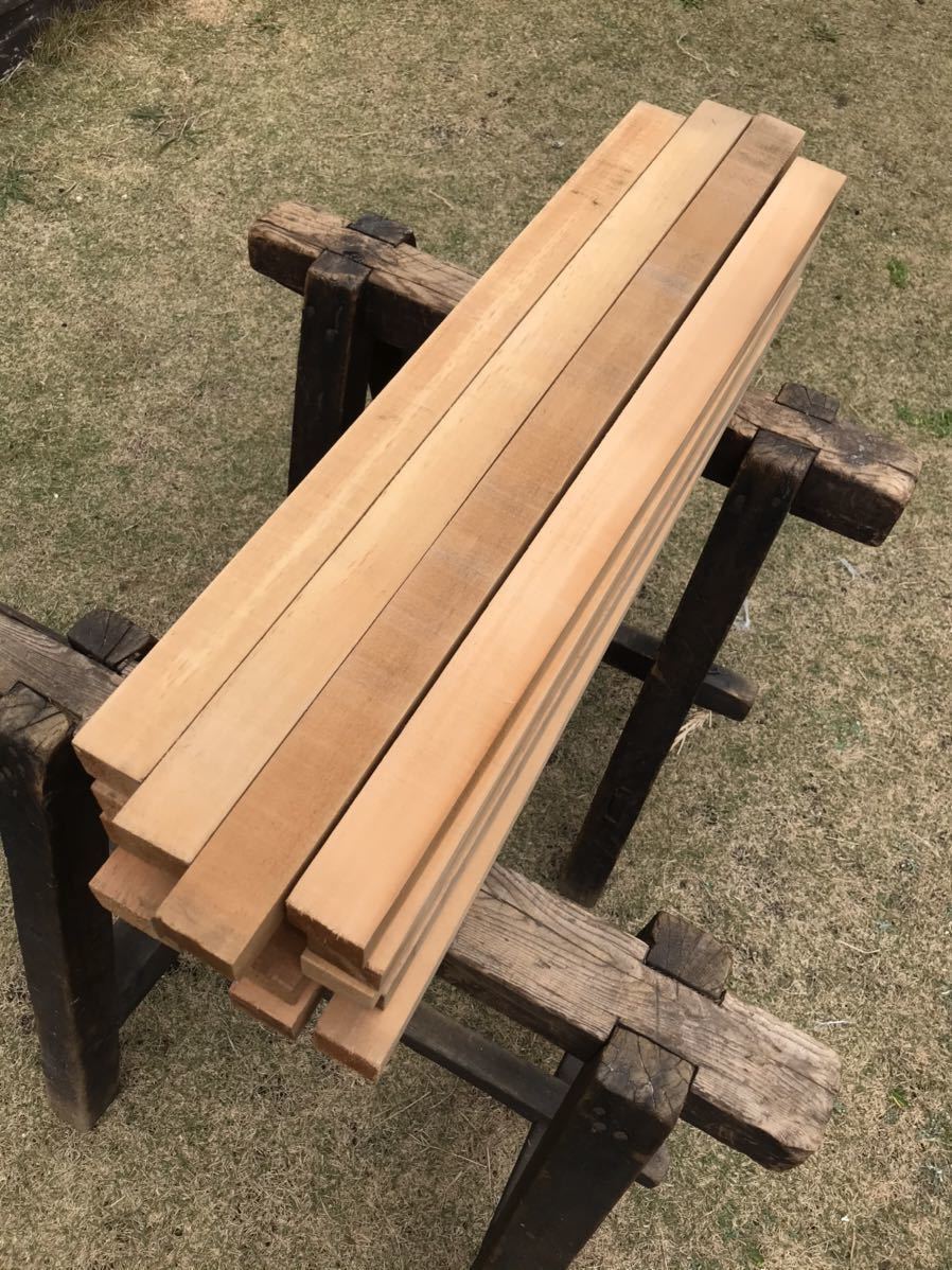 木曽ひのき角材 柾目赤身 70～85cm×4.5cm程度×3.5cm程度 20