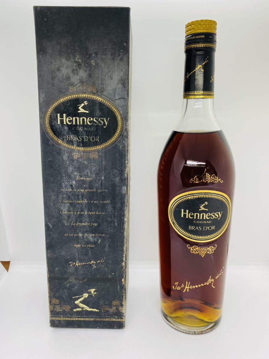 酒　ヘネシー　ブラスドール　HENNESSY BRAS D’OR 700 ml ヘネシー ブラスドール Hennessy BRAS D'OR 金キャップ 700ml 40% 未開