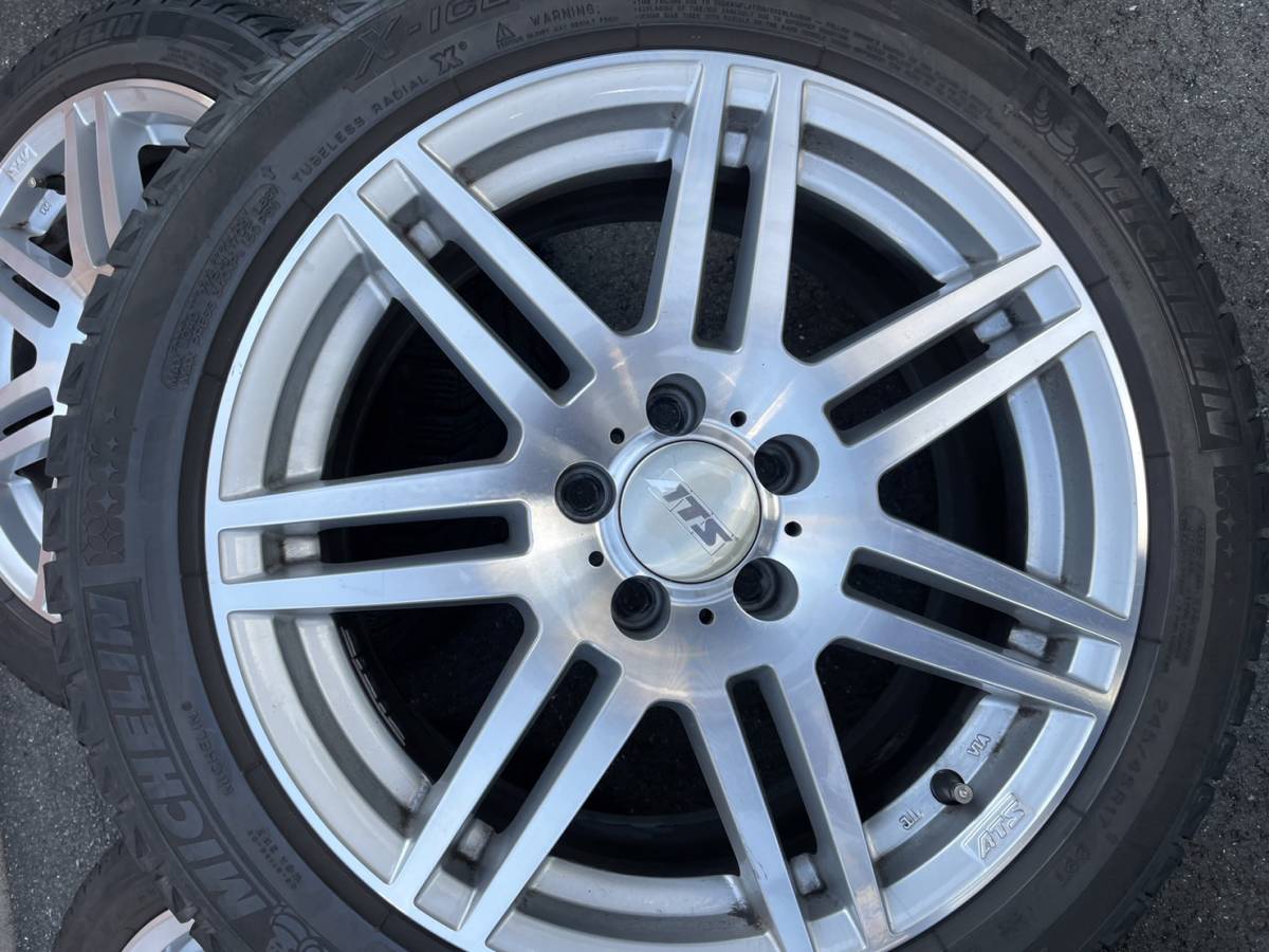 メルセデスベンツ 245/45R17 スタッドレスタイヤ ATS ATSアルミホイール4本セット 245/45R17 W212に取り付けておりました