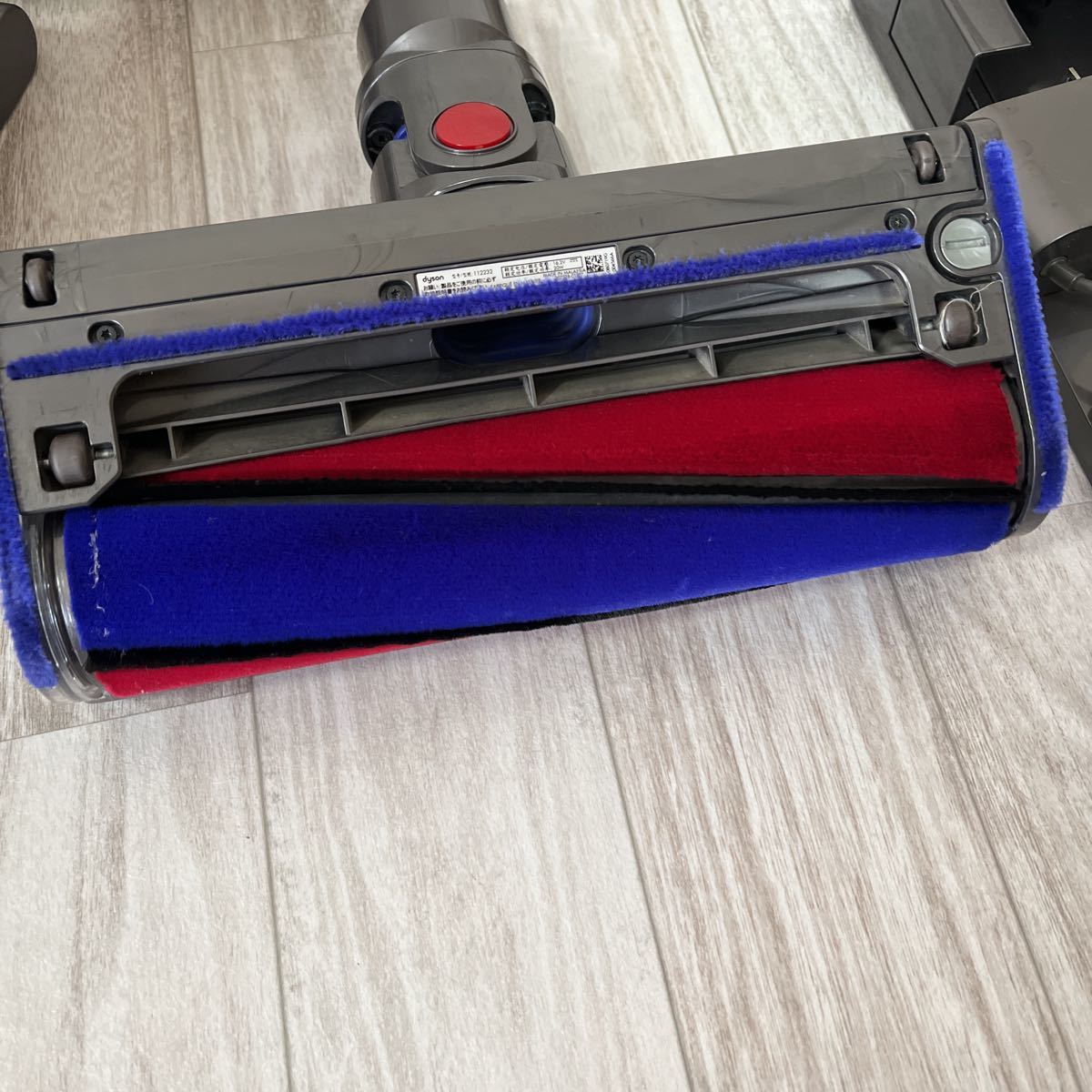 dyson コードレス掃除機 HH11 ダイソンV7 Fluffy コードレスクリーナー
