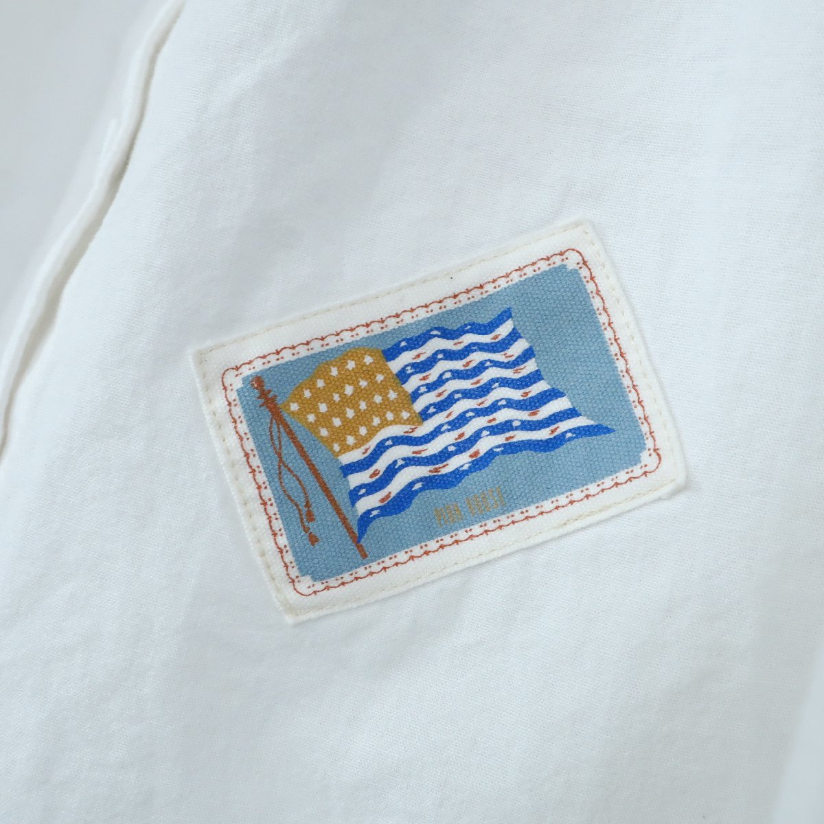 Pink House Timeless ありがとうを贈るギフト 表参道店」11&frasl;23(木・祝) 50周年記念展』を代官山で開催 【美品！】PINK HOUSE★2021年㈱メルローズ♪レイヤードスタイルに！ネームワッペンいっぱい ワンピース 夏秋 白系 羽織にも z748