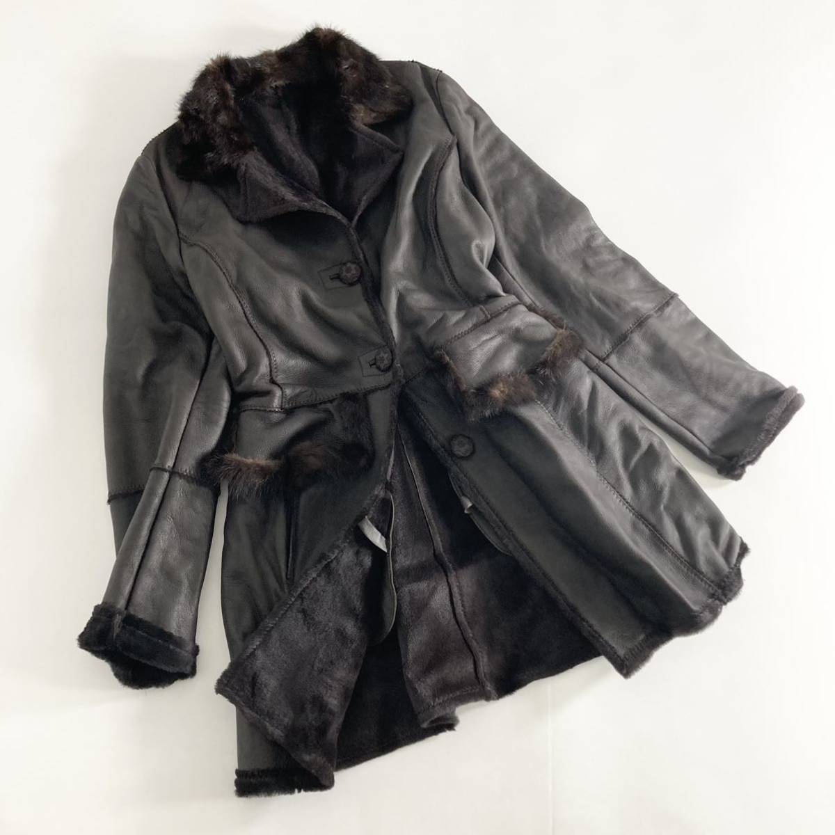 VALENTINO（毛皮/ファーコート）のフリマアイテム一覧 VALENTINO 