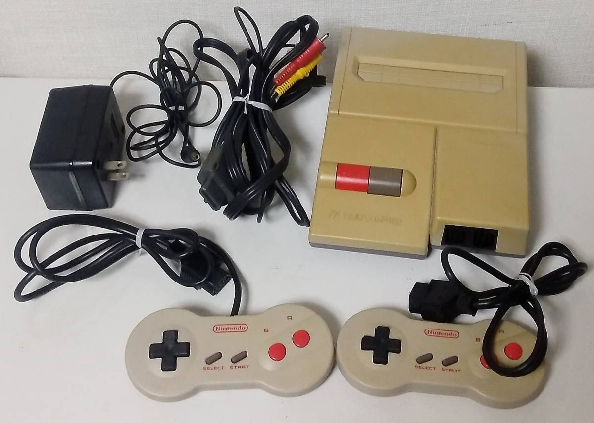 任天堂 AV仕様 ニューファミコン HVC-101 セット (本体/コントローラー 